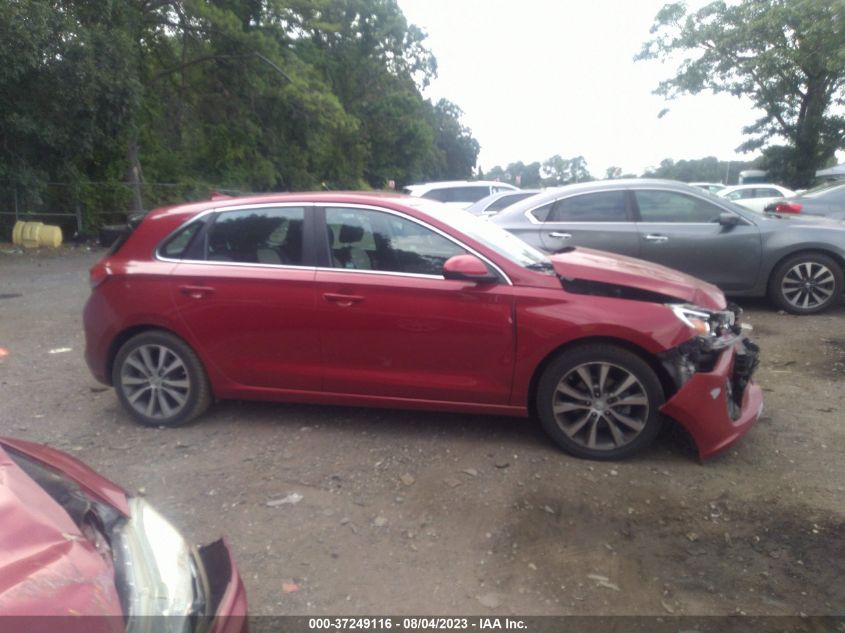 2018 HYUNDAI ELANTRA GT - KMHH35LE2JU012932