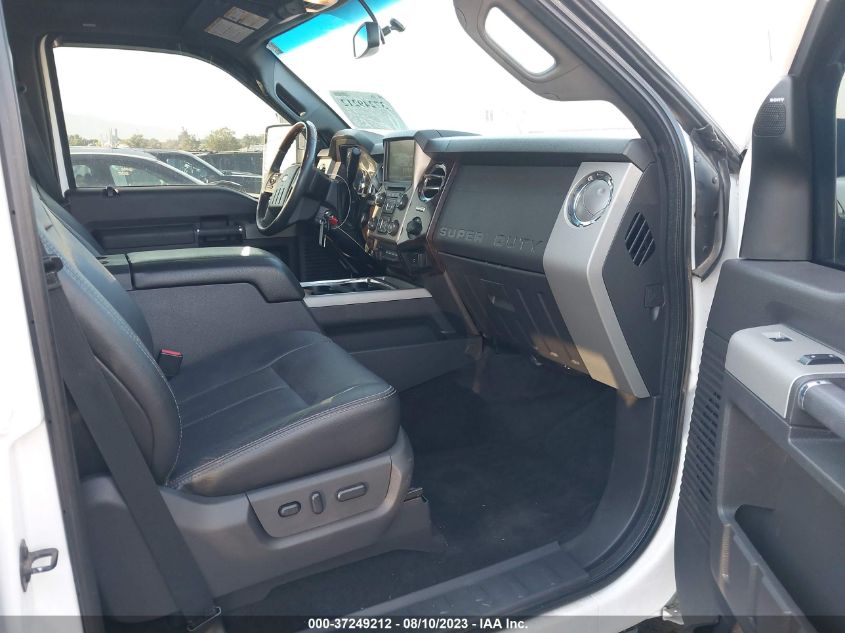 2015 FORD SUPER DUTY F-250 SRW LARIAT/PLATINUM - 1FT7W2BT1FEA94532