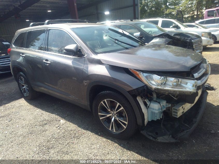 2019 TOYOTA HIGHLANDER LE - 5TDZZRFH9KS321677