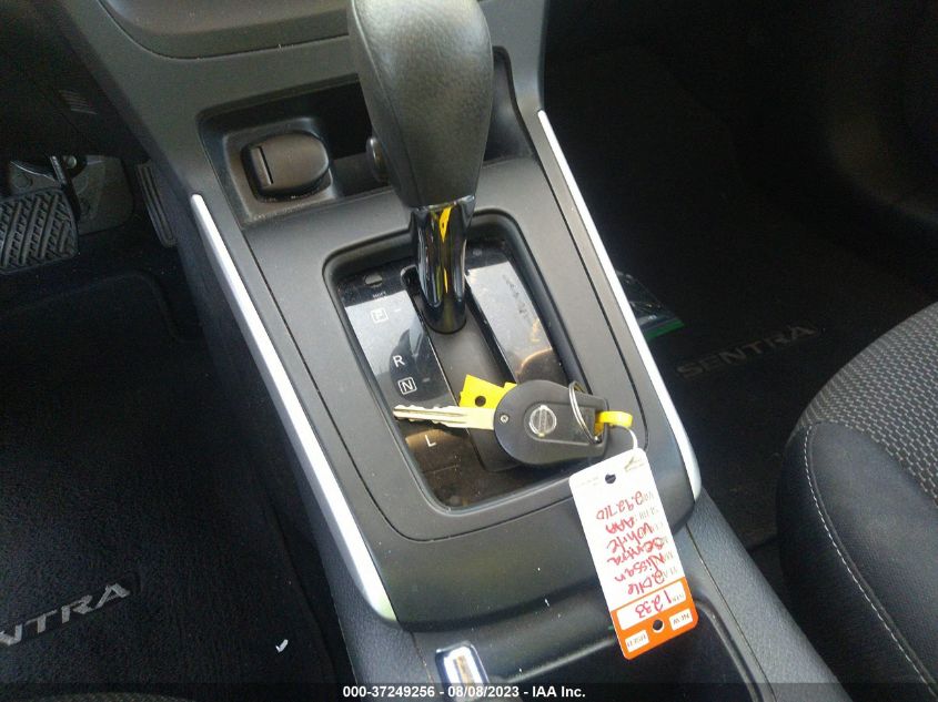 2016 NISSAN SENTRA SR/SL/S/SV/FE+ S - 3N1AB7AP0GY292710