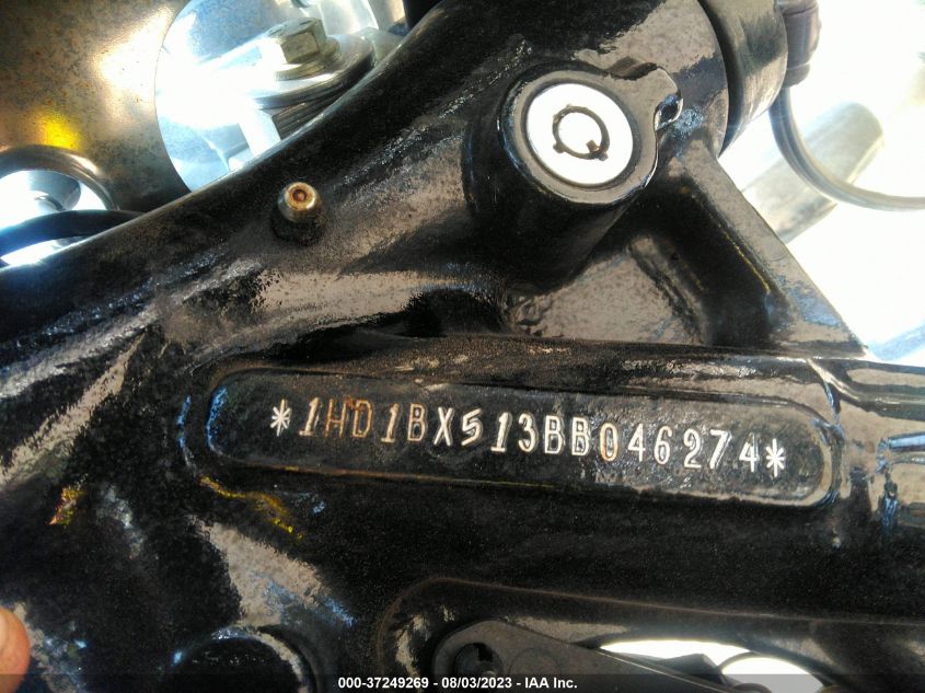 2011 HARLEY-DAVIDSON FLSTF 1HD1BX513BB046274