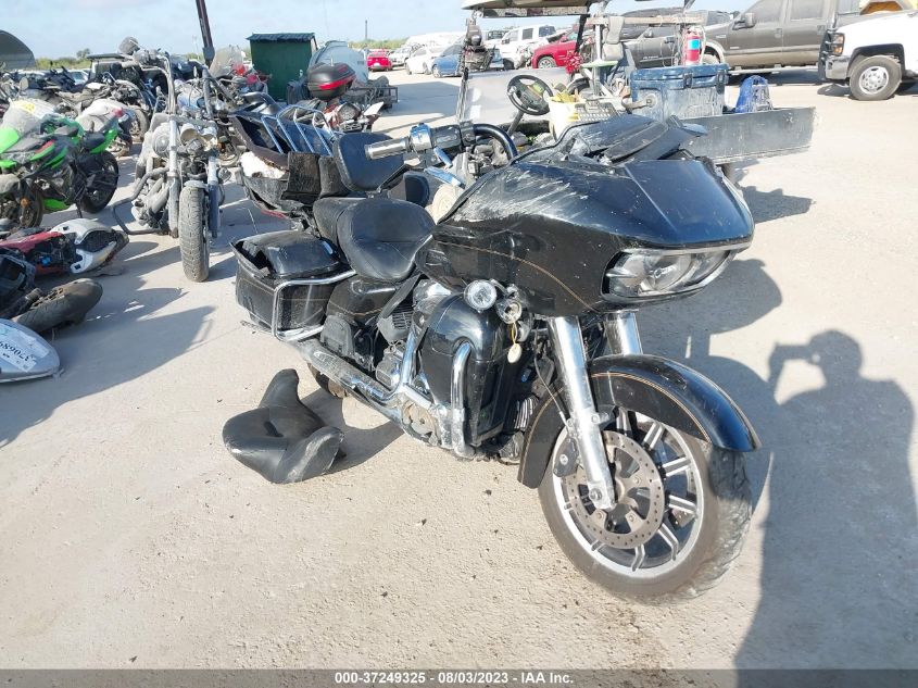 1HD1KGD17HB611085 HARLEY-DAVIDSON FLTRU 2017