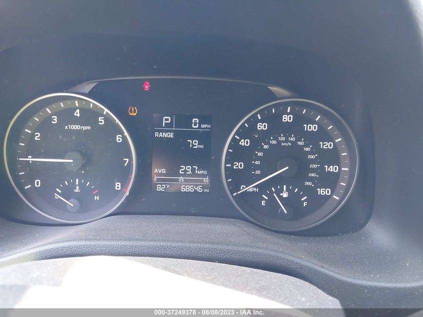 VIN 5NPD74LF7JH331019 2018 HYUNDAI ELANTRA SE