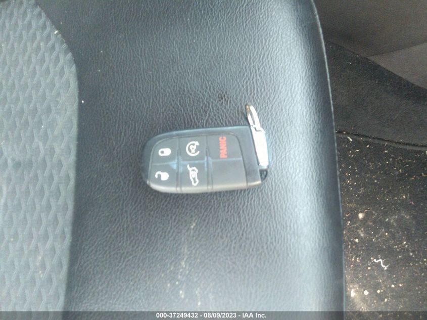 VIN 3C4NJDBB8NT134144 2022 JEEP COMPASS LATITUDE