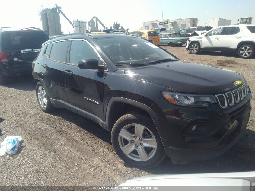 3C4NJDBB8NT134144 Jeep Compass LATITUDE