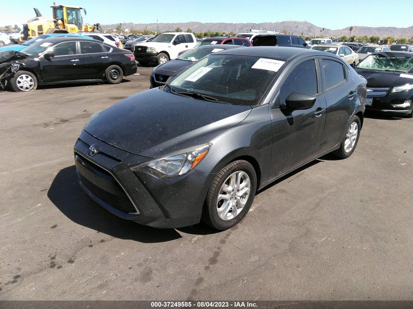 VIN 3MYDLBYV2JY309031 2018 TOYOTA YARIS IA