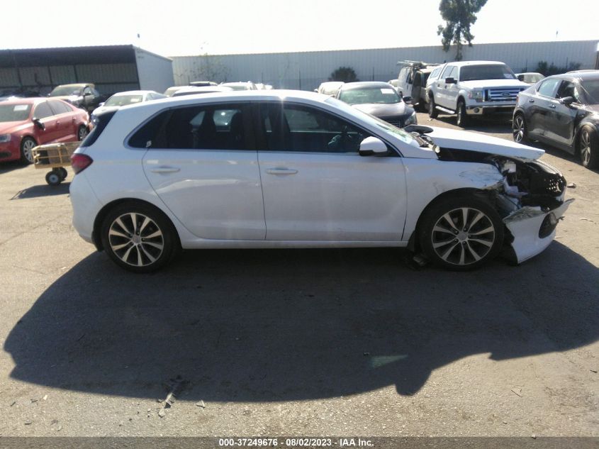 2018 HYUNDAI ELANTRA GT - KMHH35LE7JU075590