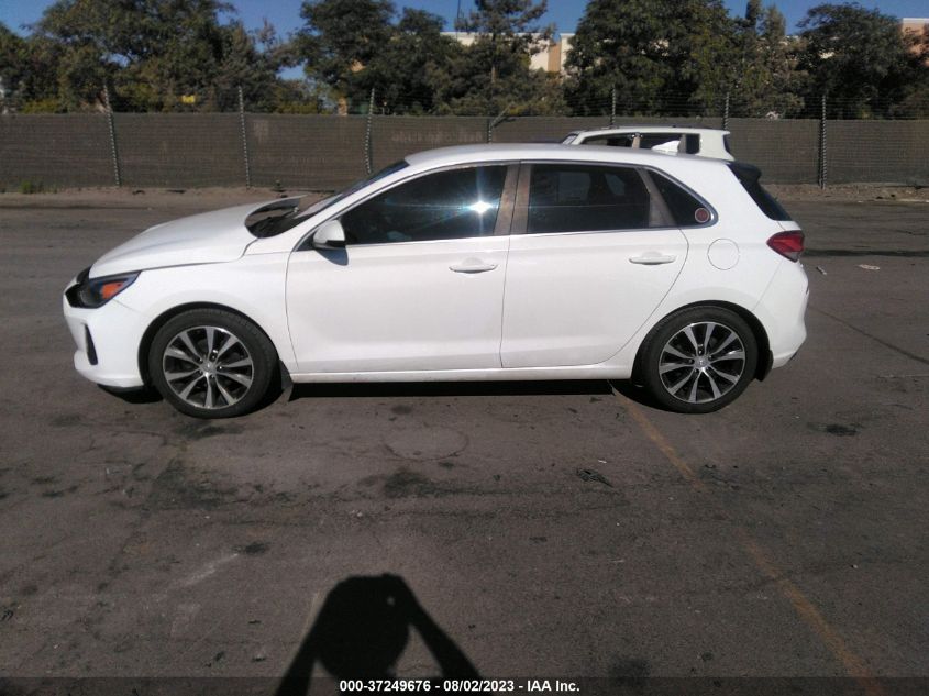 2018 HYUNDAI ELANTRA GT - KMHH35LE7JU075590
