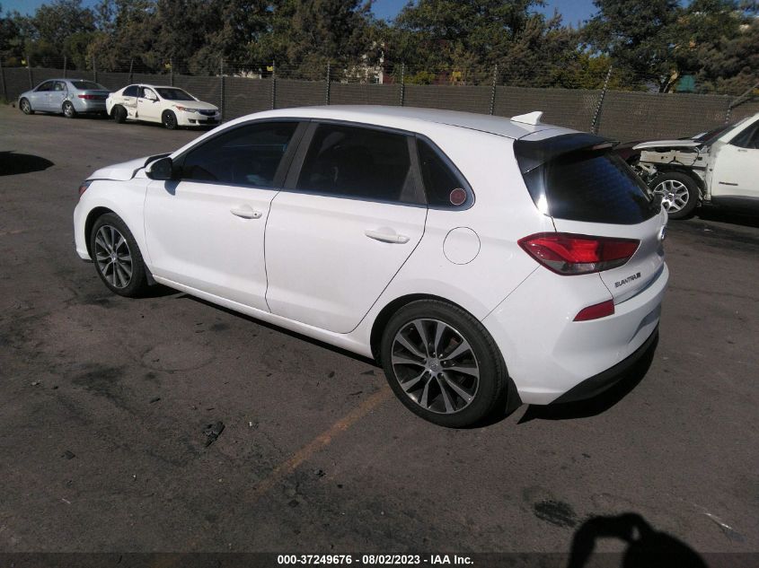2018 HYUNDAI ELANTRA GT - KMHH35LE7JU075590