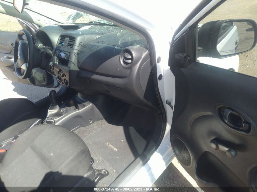 2015 NISSAN VERSA S - 3N1CN7AP3FL932825