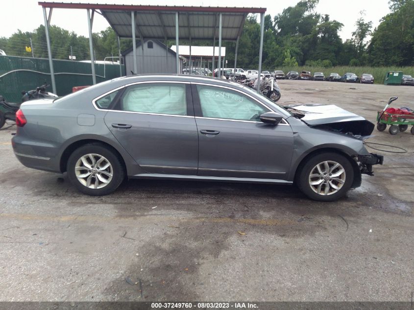 2017 VOLKSWAGEN PASSAT 1.8T S - 1VWAT7A36HC038854