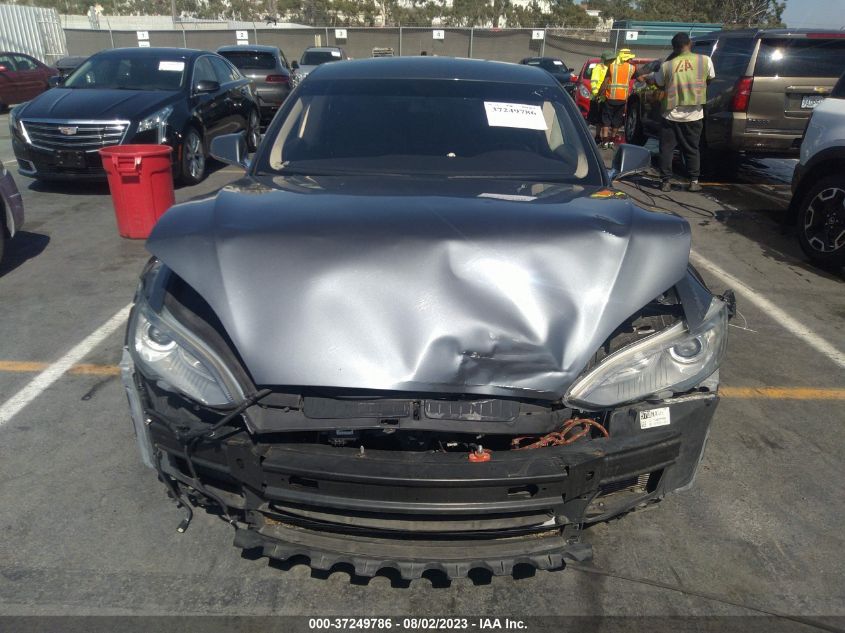 2014 TESLA MODEL S 60 KWH BATTERY/P85 - 5YJSA1H16EFP30366