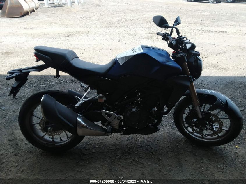 2021 HONDA CBF300 NA MLHNC5555M5100714