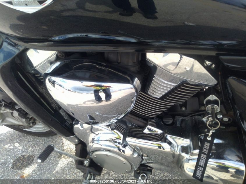 2006 SUZUKI M109R / VZR1800 K6 - JS1VY53AX62103188