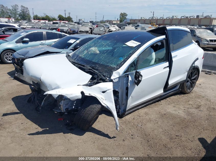 2020 TESLA MODEL X LONG RANGE - 5YJXCBE26LF300188