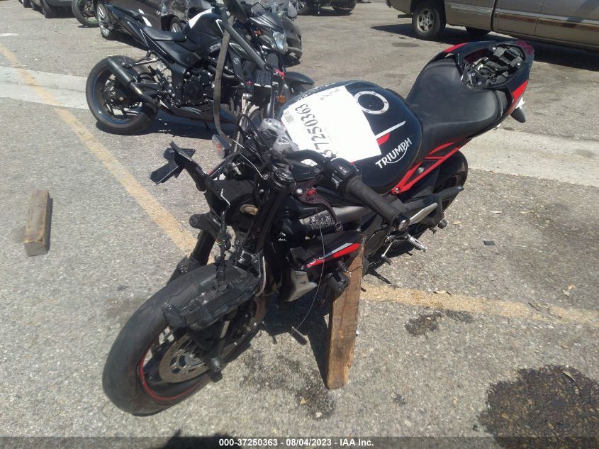 2020 TRIUMPH MOTORCYCLE STREET TRIPLE R SMTA534D7LTAA8331