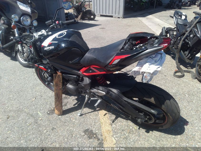 2020 TRIUMPH MOTORCYCLE STREET TRIPLE R SMTA534D7LTAA8331