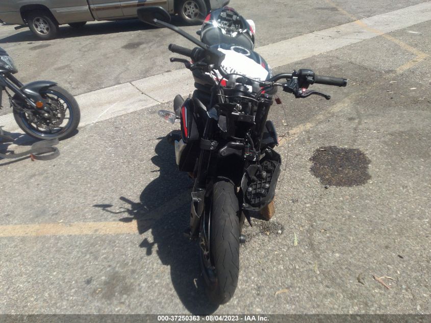 2020 TRIUMPH MOTORCYCLE STREET TRIPLE R SMTA534D7LTAA8331