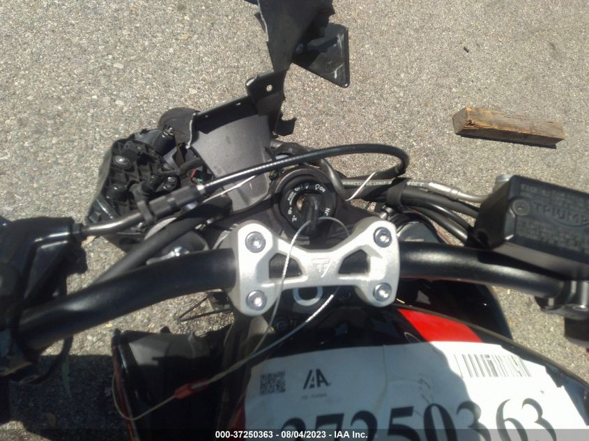2020 TRIUMPH MOTORCYCLE STREET TRIPLE R SMTA534D7LTAA8331