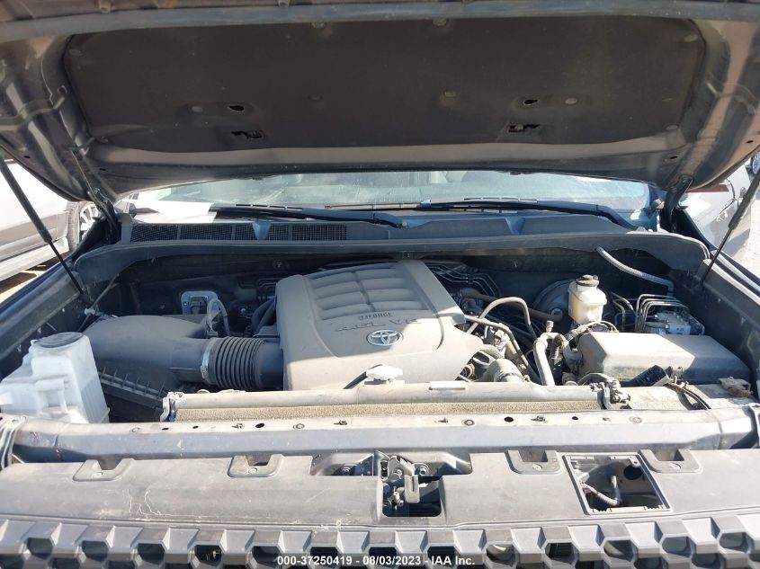 2019 TOYOTA TUNDRA 2WD SR5 - 5TFEM5F1XKX137559
