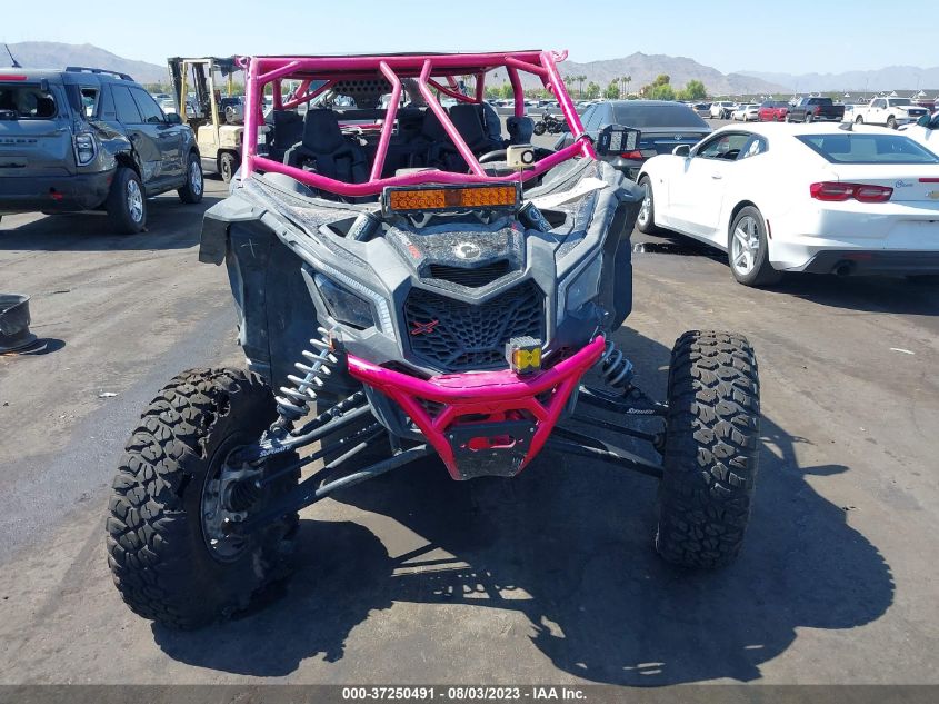 2020 CAN-AM MAVERICK X3 MAX X RS TURBO RR - 3JBVNAV44LK001886