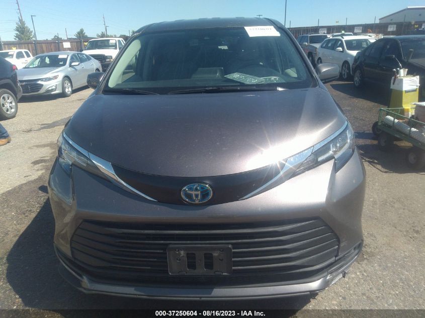 2022 TOYOTA SIENNA LE - 5TDKRKEC0NS106126