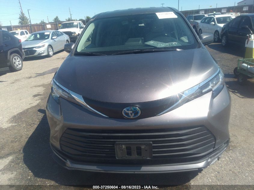 2022 TOYOTA SIENNA LE - 5TDKRKEC0NS106126