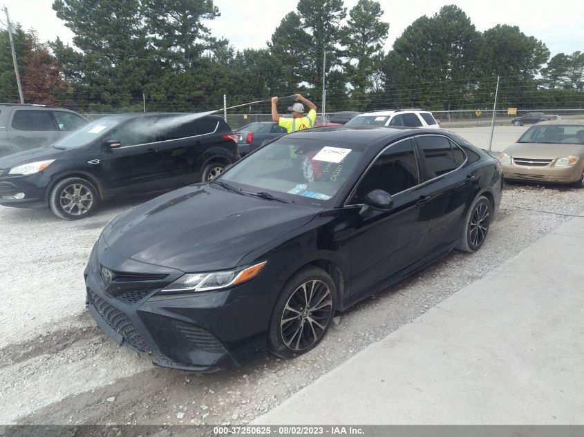 2018 TOYOTA CAMRY LE/SE/XLE/L - JTNB11HK1J3042657