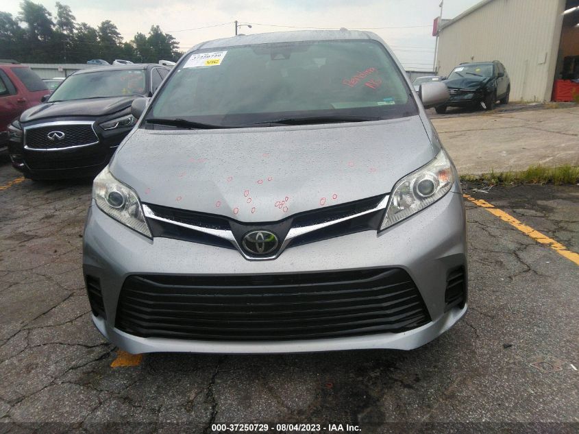 2018 TOYOTA SIENNA LE - 5TDKZ3DC7JS949144