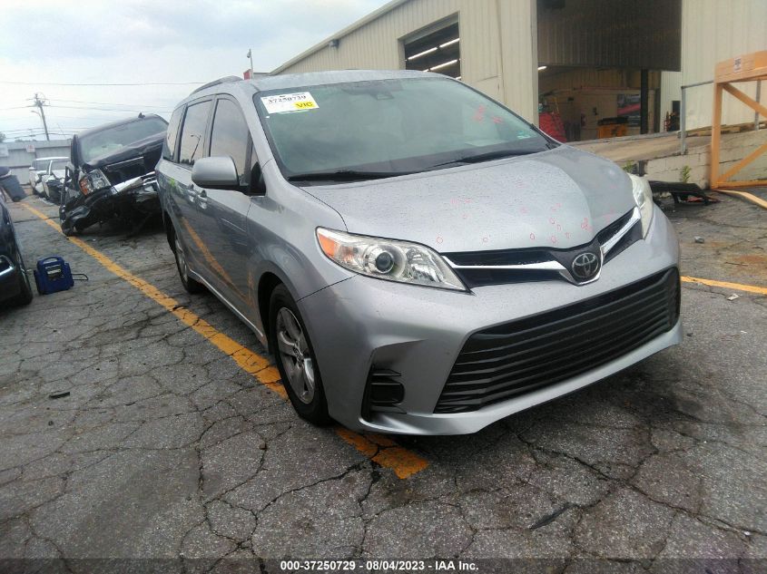 2018 TOYOTA SIENNA LE - 5TDKZ3DC7JS949144