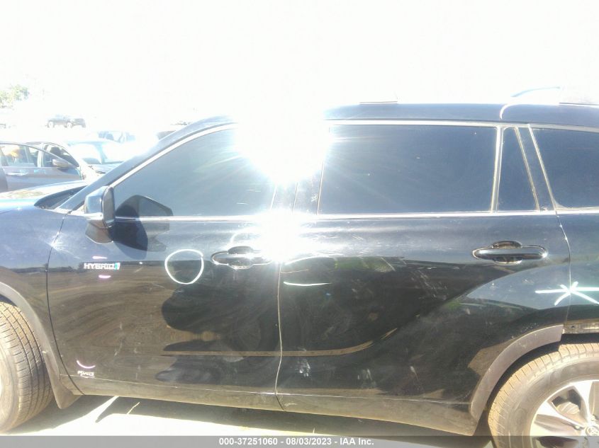 2020 TOYOTA HIGHLANDER HYBRID XLE - 5TDHBRCH3LS501114