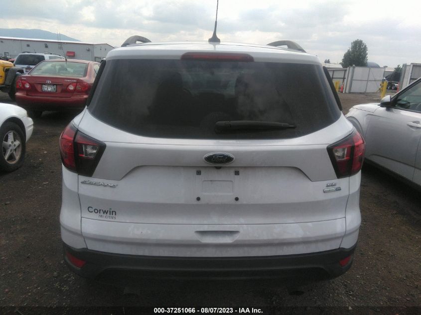 2019 FORD ESCAPE SE - 1FMCU9GD6KUB09956