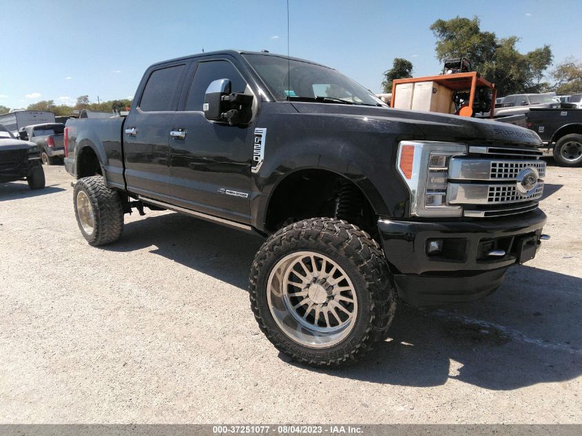 2017 FORD SUPER DUTY F-250 SRW LARIAT/PLATINUM - 1FT7W2BT9HED49981