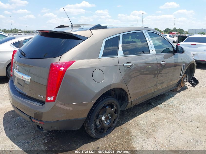 2015 CADILLAC SRX LUXURY COLLECTION - 3GYFNBE38FS620018