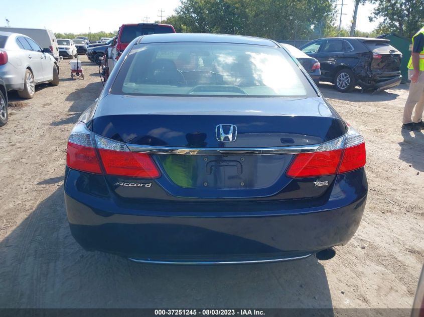 2015 HONDA ACCORD SEDAN LX - 1HGCR2F32FA215786