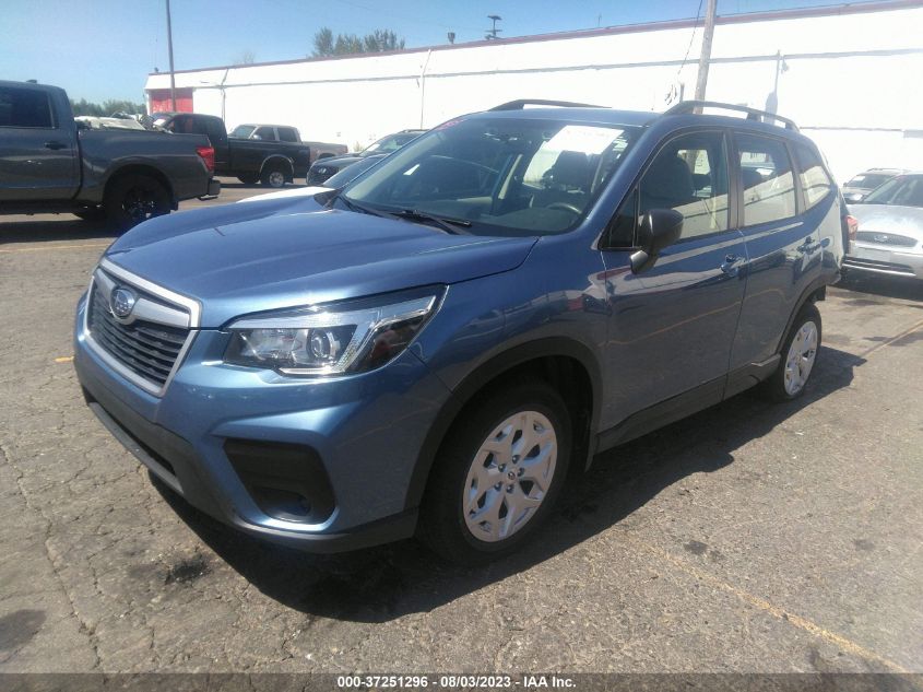 JF2SKACC4KH572919 Subaru Forester  2