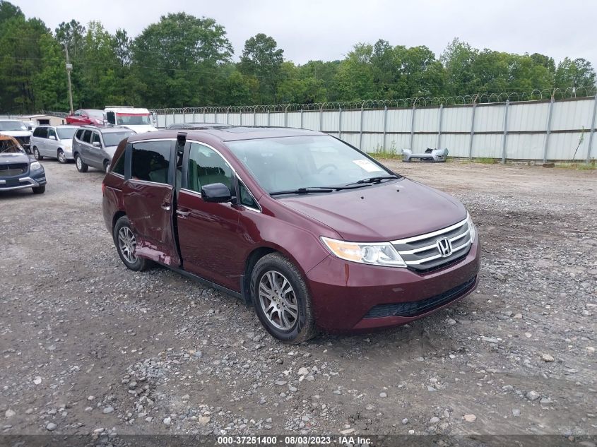 VIN 5FNRL5H64DB022465 2013 HONDA ODYSSEY no.1