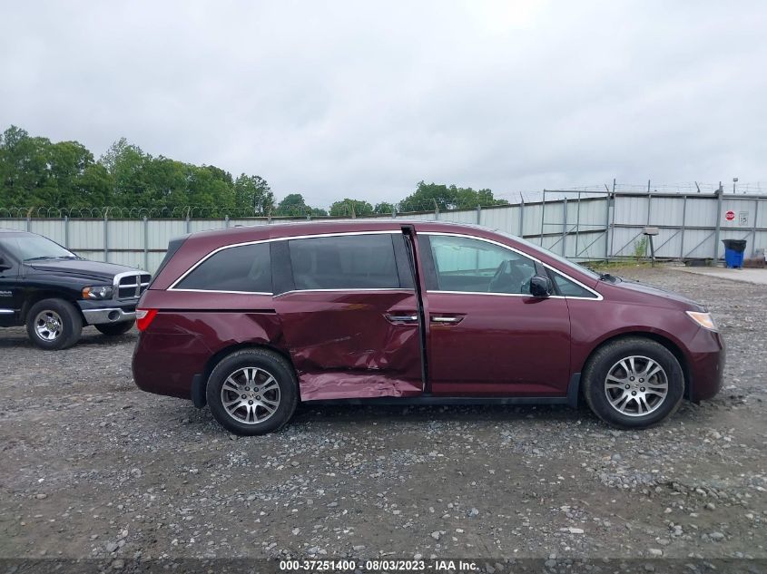 VIN 5FNRL5H64DB022465 2013 HONDA ODYSSEY no.6