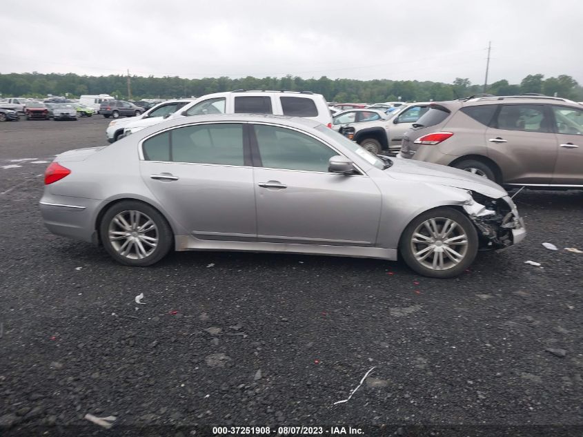 2013 HYUNDAI GENESIS 3.8L - KMHGC4DD7DU218893
