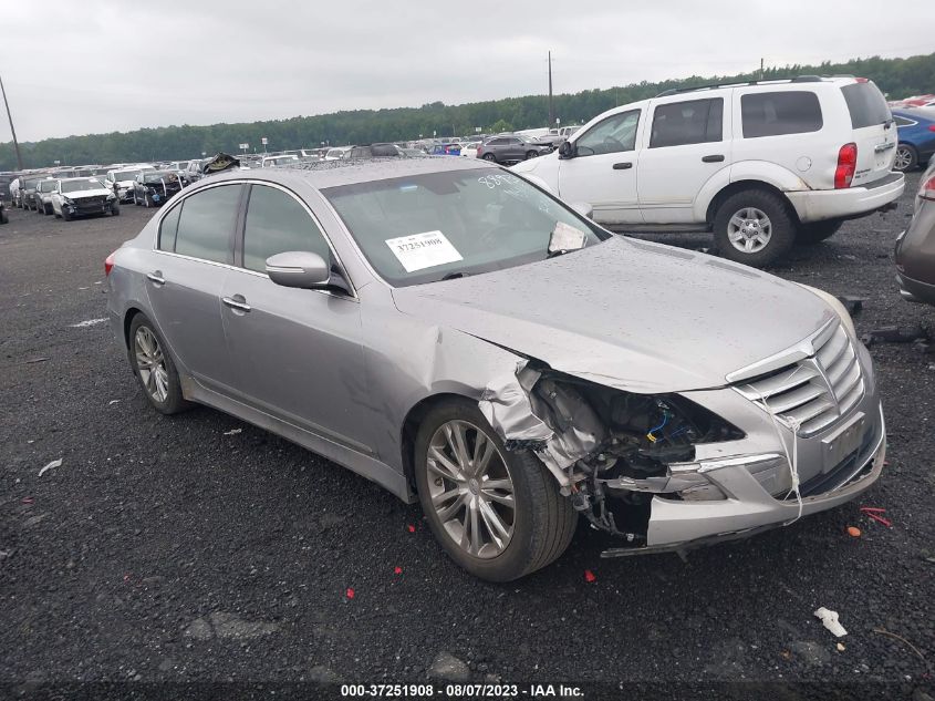 2013 HYUNDAI GENESIS 3.8L - KMHGC4DD7DU218893