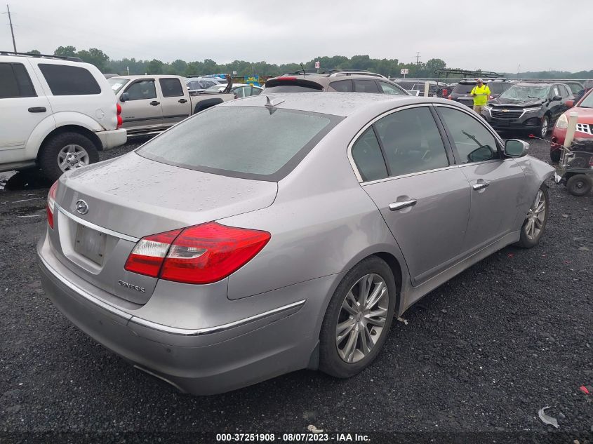 2013 HYUNDAI GENESIS 3.8L - KMHGC4DD7DU218893