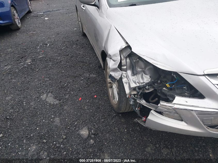 2013 HYUNDAI GENESIS 3.8L - KMHGC4DD7DU218893