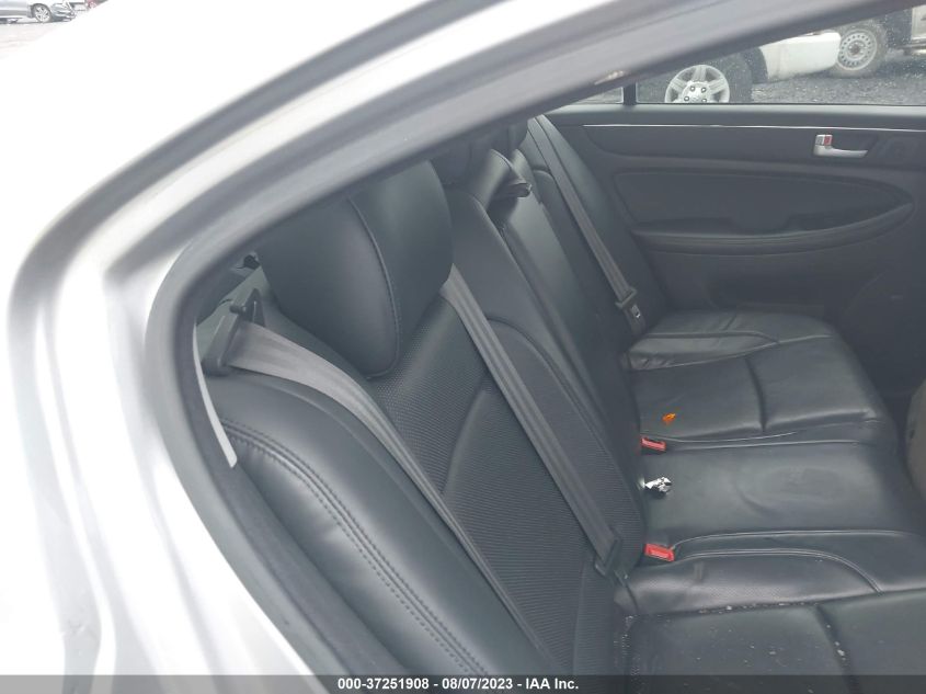 2013 HYUNDAI GENESIS 3.8L - KMHGC4DD7DU218893