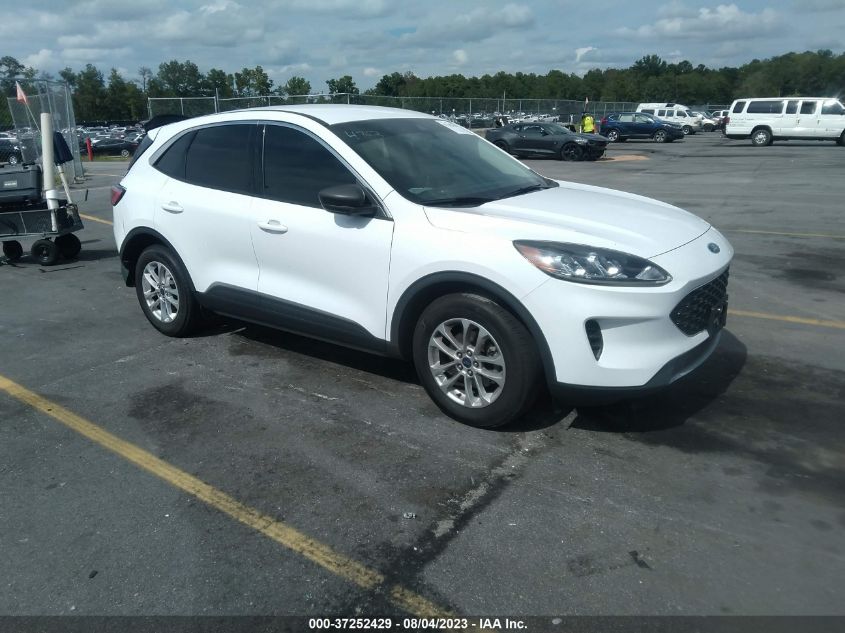 2022 FORD ESCAPE SE - 1FMCU0G61NUA67777