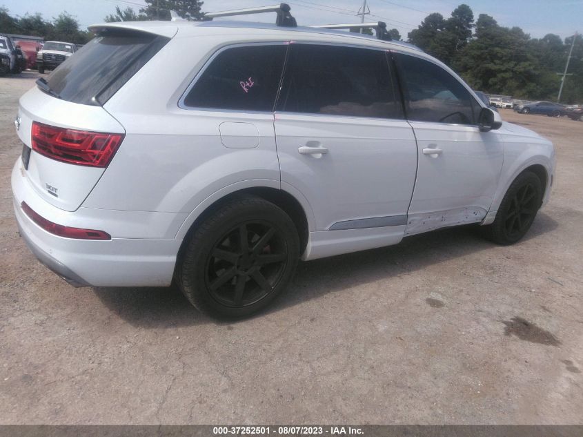 2017 AUDI Q7 PREMIUM PLUS - WA1LAAF75HD003169