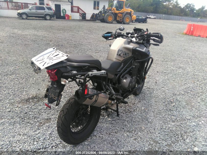 2020 TRIUMPH MOTORCYCLE EXPLORER XCX SMTF43XB7LJAA0356