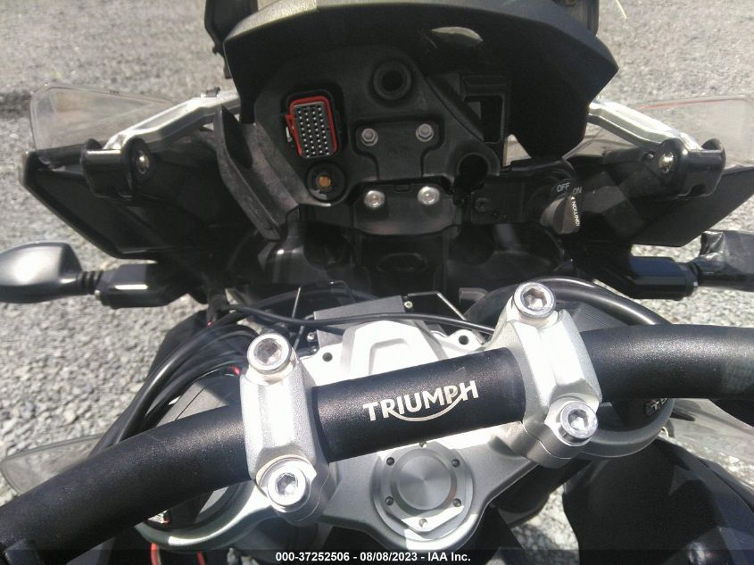 2020 TRIUMPH MOTORCYCLE EXPLORER XCX SMTF43XB7LJAA0356