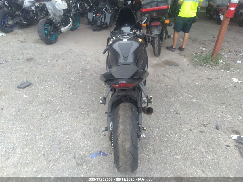 2021 KAWASAKI ZX1002 L JKBZXVL16MA002443