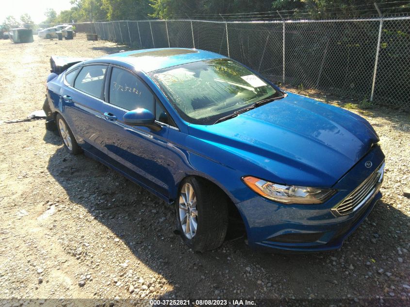 2017 FORD FUSION SE - 3FA6P0H74HR372630