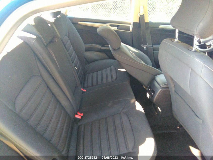 2017 FORD FUSION SE - 3FA6P0H74HR372630